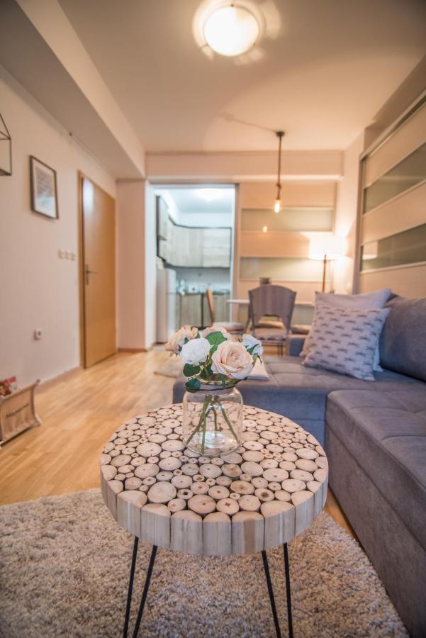 M Place Üsküp Dış mekan fotoğraf