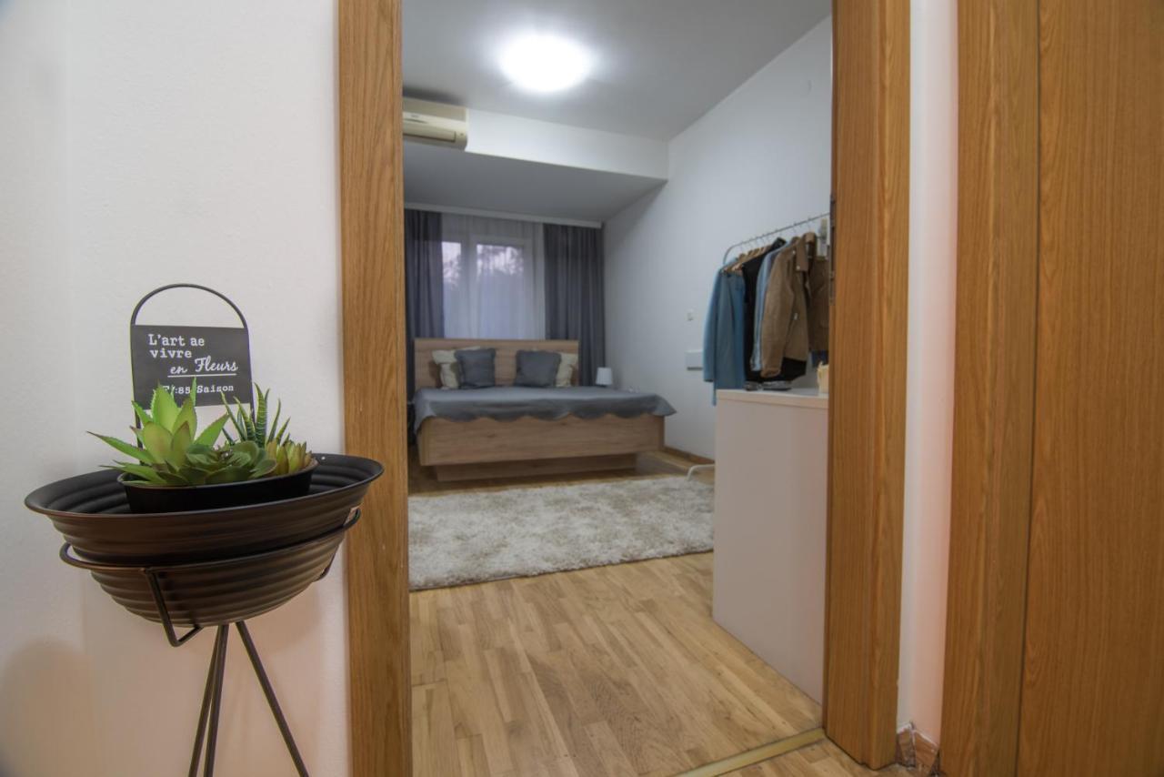 M Place Üsküp Dış mekan fotoğraf